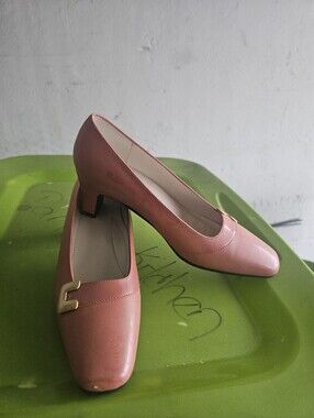 Classic Coral Pink Low Heel Pumps with Gold Accent